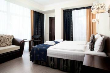 Трёхместный номер, 5 этаж в Гостинице Алтай